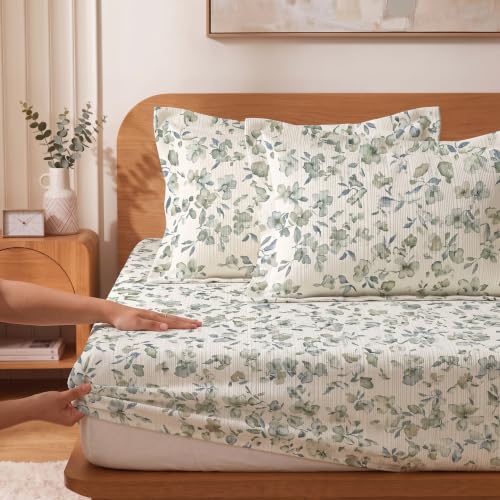 Image of VAS COLLECTIONS 240 TC Premium Fitted Bedsheet, Floral Printed King Size Elastic Deep Pocket Mattress Cover, Soft Breathable Bed Sheet for Bedroom, 72 x 78 + 10 Inches (183 x 198 + 25 cm) - Sage