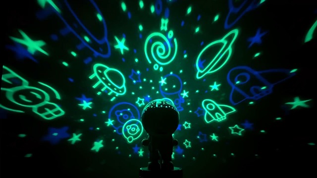 Astronaut Star Projector with Timer, 360 Degree Rotating Blue Halo