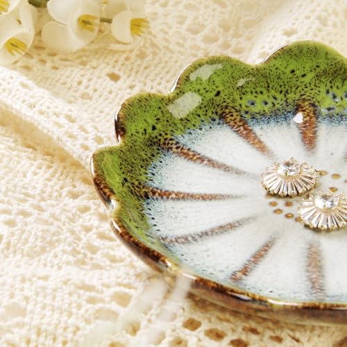 Image of Lotus Ring Holder Dish Small Indoor Ash Tray, Ceramic Dessert Plate Trinket Jewelry Holder Organizing Necklace Earrings for Parents Friends Sister, All Jewelries Are NOT Included. Grass Green.