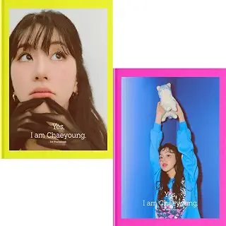 【予約商品付】TWICE CHAE YOUNG [ YES, I AM CHAEYOUNG ] PHOTO BOOK (ネオンライム+ネオンピンク-2Verセット) K-POP SEALED