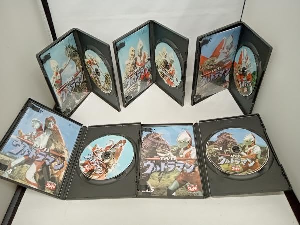 ウルトラマン DVD 全10巻セット　初代　デジタルウルトラシリーズ Amazon.co.jp: DVD [全10巻セット](初代) VOL.1~10 デジタル
