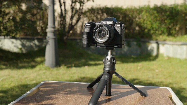 Amazon | JJC 金属 L型ハンドグリップ バッテリーグリップ 富士