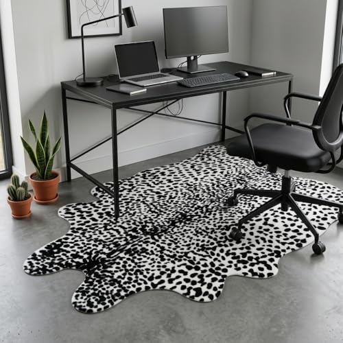 Tapete falso animal negro y blanco 4.5'x6.2' miniatura 5