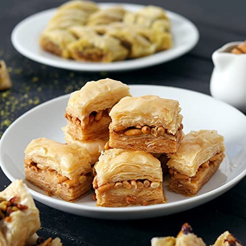 Pin Nuts (organic) Fresh Made Baklava - Premium Assorted Baklava Pastry in Beautiful Gift Basket - Bakery Fresh Groceries and smart sweets fresh and crunchy 12 pieces Baklava pastry
