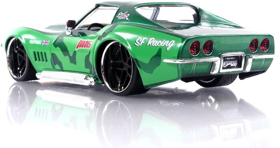 Jada Street Fighter 1:24 1969 Chevrolet Corvette Stingray ZL1 & 2.75" Cammy Figure, Toys for Kids and Adults