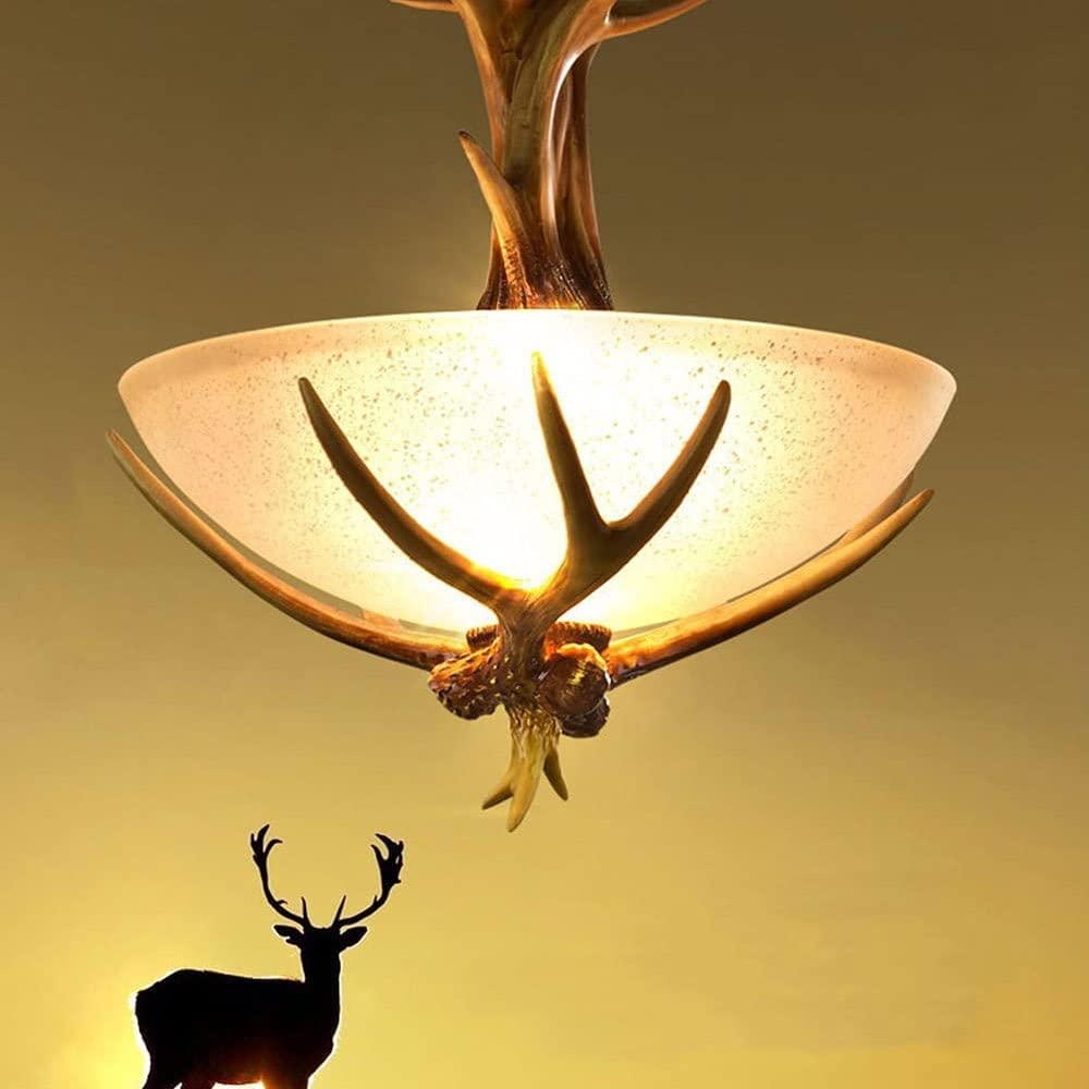 Żyrandole w stylu vintage z trzema lampami z poroża, wisząca lampa sufitowa z żywicy z kloszem z matowego szkła do domu wiejskiego, kuchni, baru, kawiarni, loftu, holu