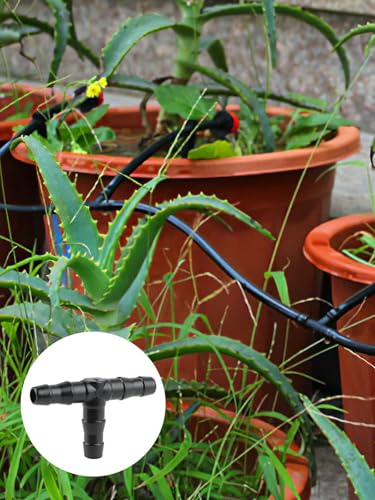 Kalolary 100Pcs Sprinkler Bewässerung 4/7mm T-Stück Barb Schlauchverbinder PVC Berieselungs, Bewässerungsschlauch Zerstäubungsdüse Tropfen Mikro Spray Bewässerungs Gelenk