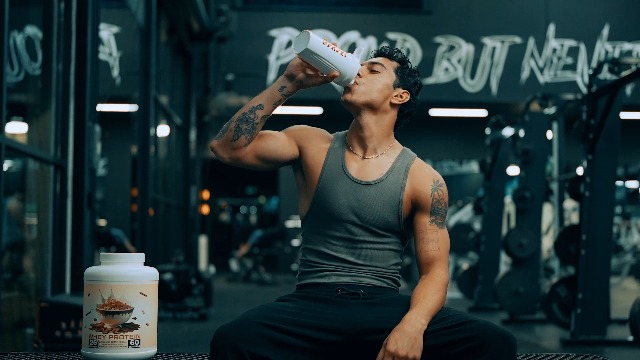 Amazon.com: Ekkovision Whey Protein Powder, Berry Cheesecake, 60
