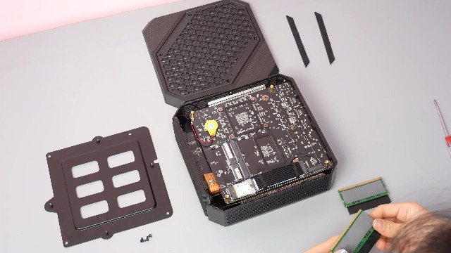 Amazon.com: MINISFORUM Serie Neptune HX80G Mini PC AMD Ryzen