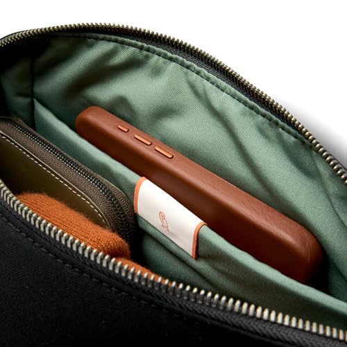 Bellroy Classic Sling (everyday 7 liter minimalist crossbody bag with internal organization, adjustable crossbody strap, and auto-compression system) - Black4