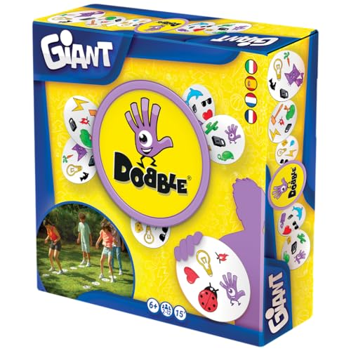 La versione gigante di Dobble che non vi aspettavate.In questo frenetico e gigantesco gioco di osservazione, trovate l’unico simbolo in comune tra due carte per vincere! Dobble Giant include 4 mini‑giochi unici, due dei quali si giocano a squadre!