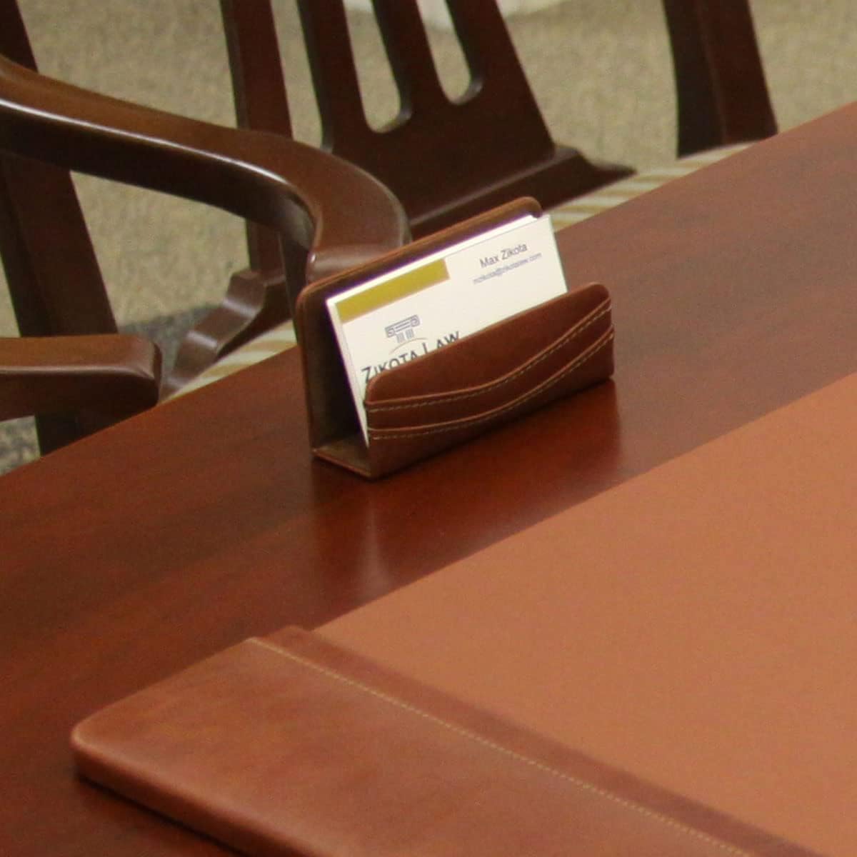 Dacasso Mocha Leather Business Card Holder image 4
