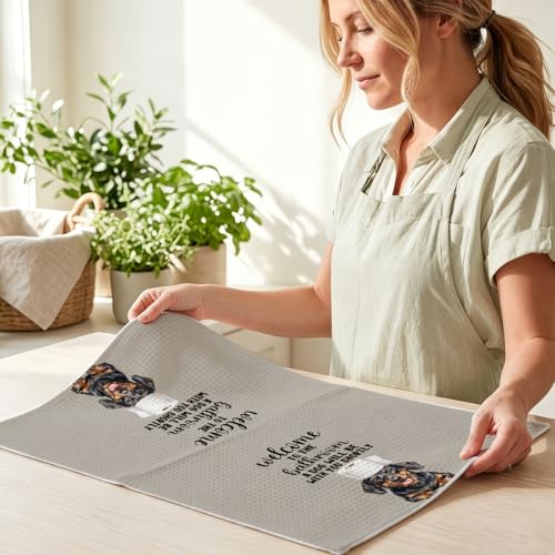 Image of 4 Pcs Funny Dachshund Hand Towel for Bathroom 24x14 Inch, Dachshund Gifts Reusable Dish Cloth Towel, Waffle Weave Hand Towels for Toilet Home Bathroom Decor, Weiner Dog Gifts for Women Mom Friend