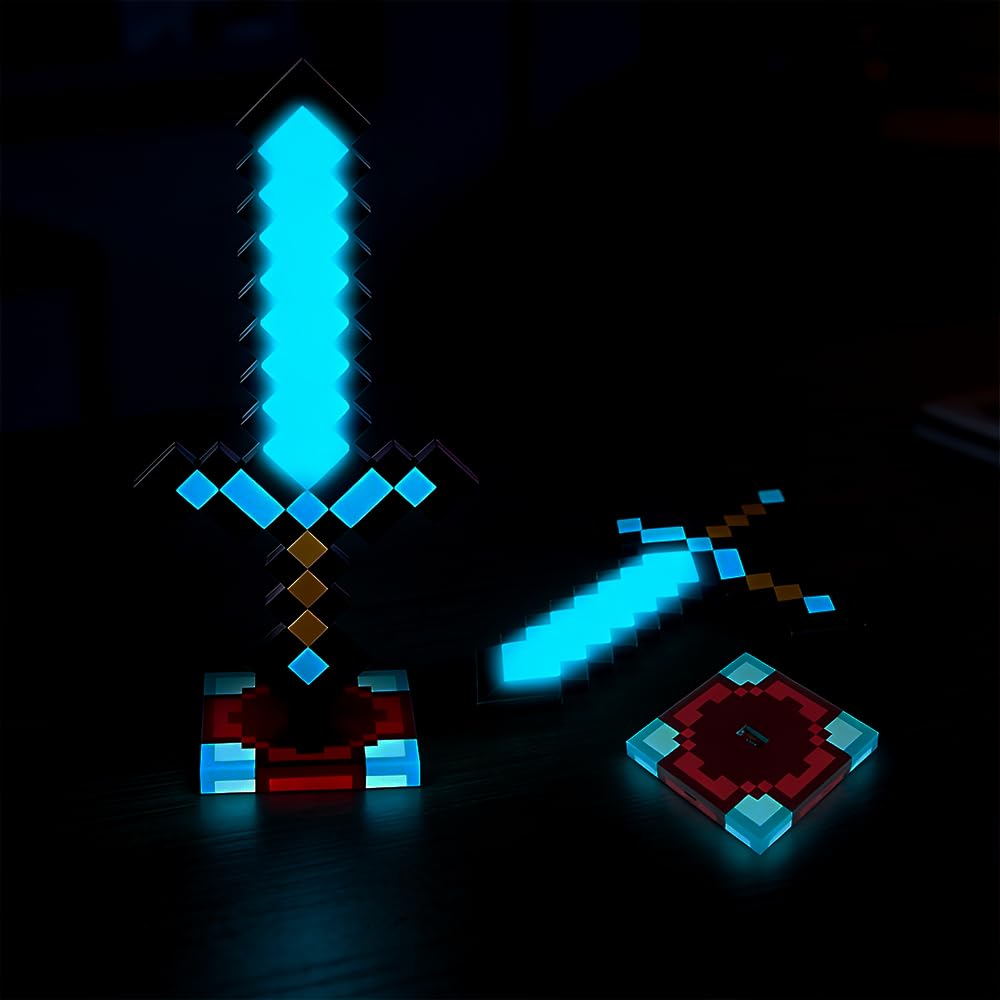 NAVESO Schwert Leuchtend, 39cm Diamantschwert mit 14 Einstellbare Farbmodi,Wiederaufladbar Sword Spielzeug Lampe Carft für Gaming-Schreibtisch Oder Nachttisch