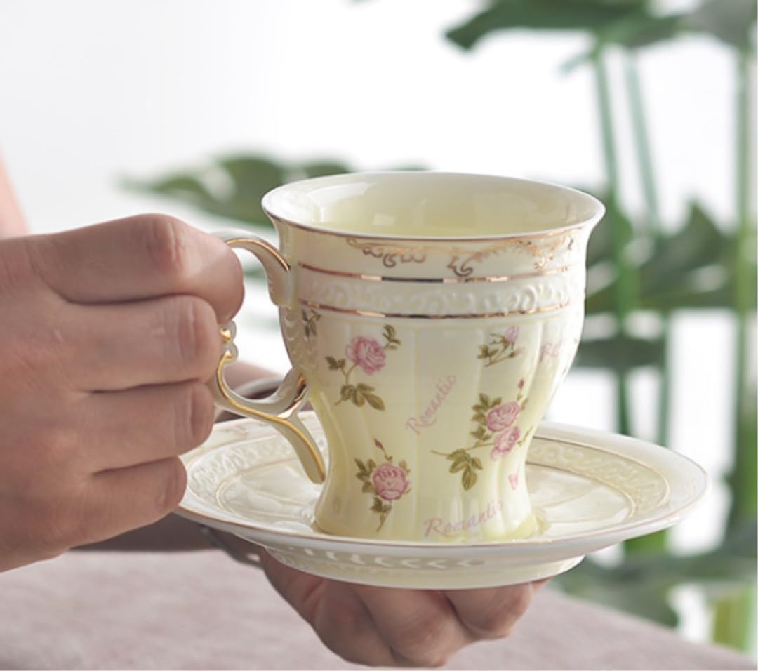 Tassen Tassen Kaffeetasse Teegeschirr Tasse Tassen Kaffeetasse Keramiktasse Weihnachtstassen Trinkgeschirr Milch Tazas Küche Kaffeetassen (Color : B, Size : 250ml)