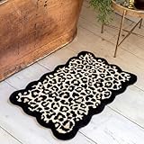 Dunzy Scalloped Cheetah Rug Leopard Bathroom Mat Cheetah Print Room Decor Cute Absorbent Bath Mat for Bathroom Non Slip Soft Leopard Bath Rug Western Decor for Home Living Room Bedroom, 20 x 31