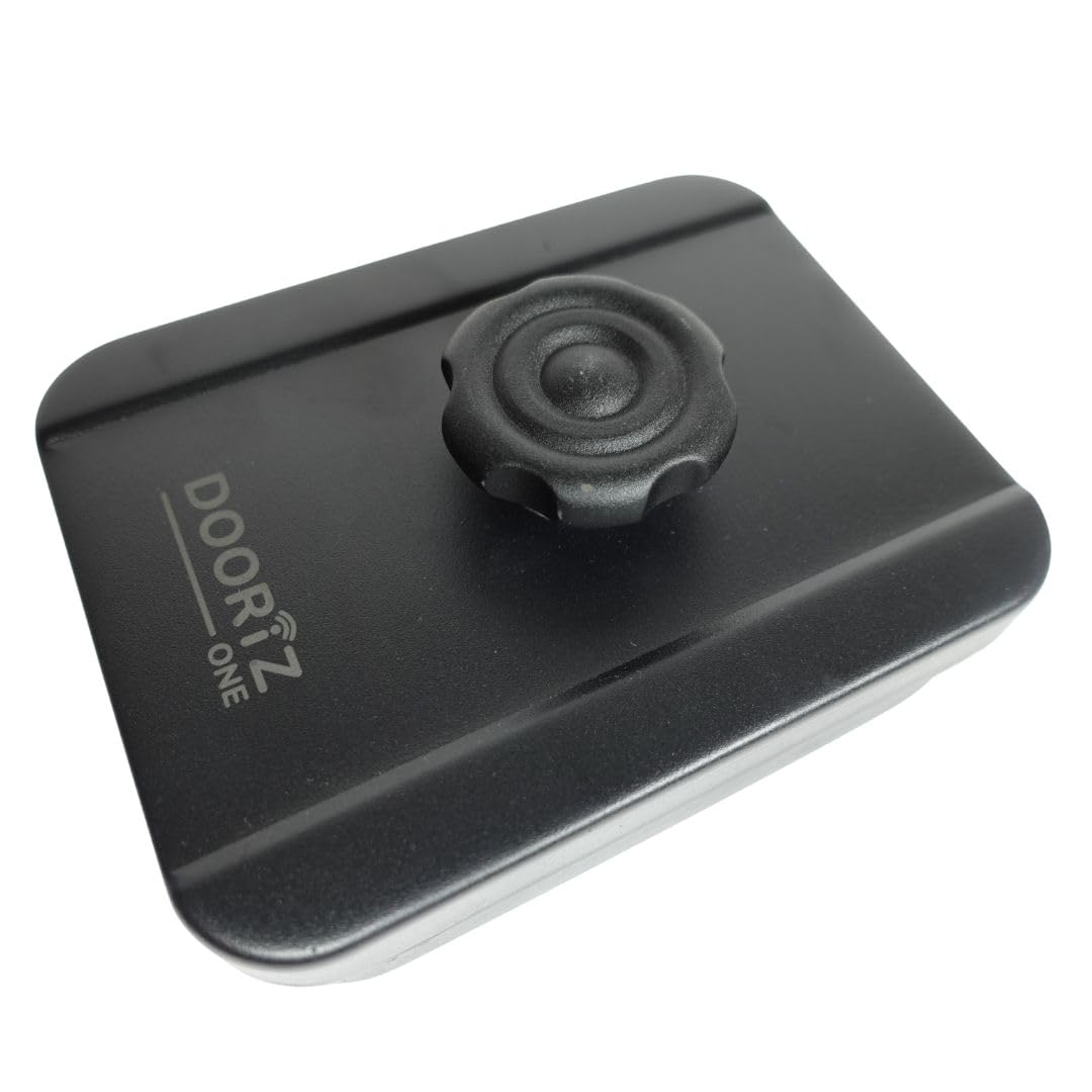 Cerradura invisible de seguridad de acero con mandos | Cerrojo inteligente antirrobo y antiokupas para puerta exterior e interior | Entrada USB-C y pilas Procell - DOORIZ ONE (Negro, 2mandos)