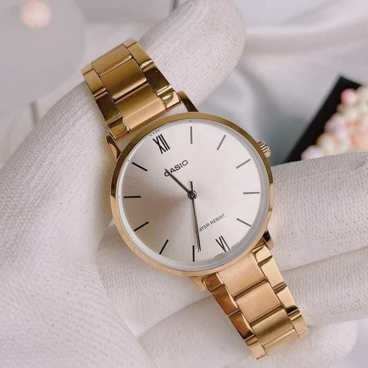 Casio LTP-VT01G-9B Original Analog Womens Watch Gold Stainless Steel LTP-VT01 - Image 4