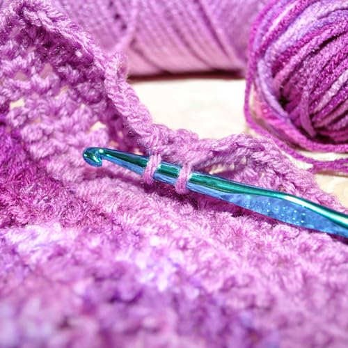 Image of 6Pcs 4.5mm Aluminum Crochet Hook Knitting Needles US Size 7 for DIY Yarn Craft,Nice Gift for Women Adults Kids Children Beginners (Purple)