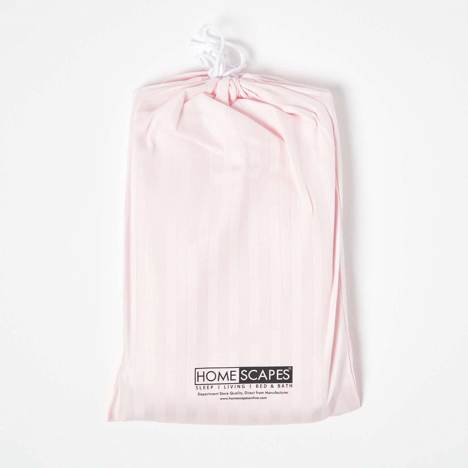 HOMESCAPES Parure de lit Enfant en Percale de Coton 330 Fils, Rose, Housse de Couette 120x150 cm et Taie d’Oreiller 40x60 cm