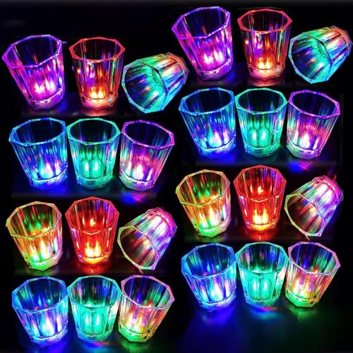 Piucrty Vasos Chupito Plastico Duro Transparente Luminosas 24Pcs Vasos de Sidra Colores Reutilizable para Cocktail Vion Regalos para Invitados Detalles Comunion Boda Bautizo para Regalar Recuerdos