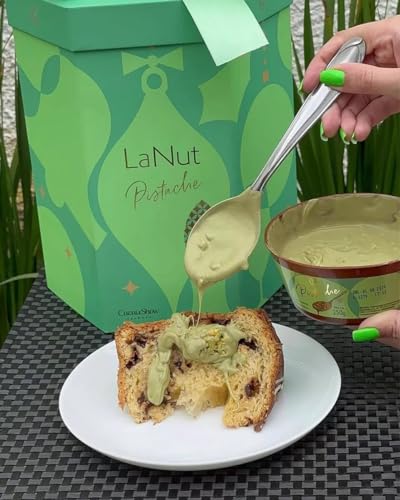 Panetone Pistache cacau show com pote creme pistache
