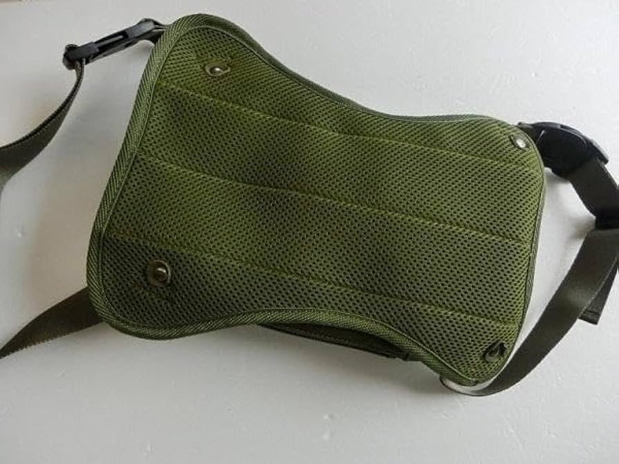 クシタニ 2way レッグバッグ　オリーブグリーン Amazon.co.jp: クシタニ KUSHITANI 2WAY レッグバッグ オリーブ