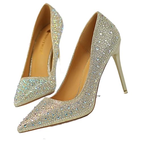 Escarpins jaunes à strass parfaits pour une cérémonie de mariage élégante