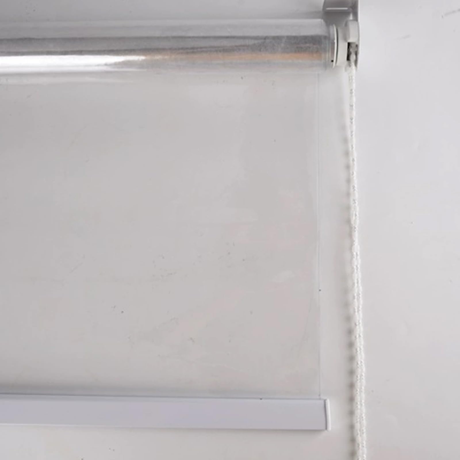 Tenda a rullo in PVC trasparente per esterni, protezione UV, antivento, copertura manuale per finestra per cucina e bagno (larghezza 155 x altezza 260 cm)