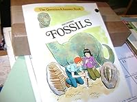 Discovering Fossils 0893759732 Book Cover