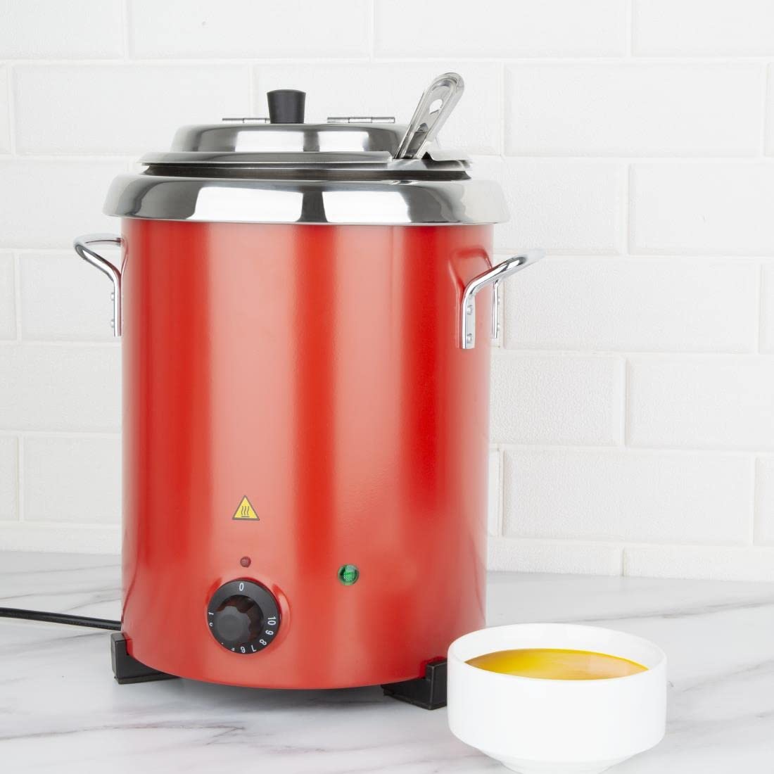 Buffalo GH227 Bouilloireà soupe électrique avec poignées en acier inoxydable Rouge 5,7 l/348 x 255 mm