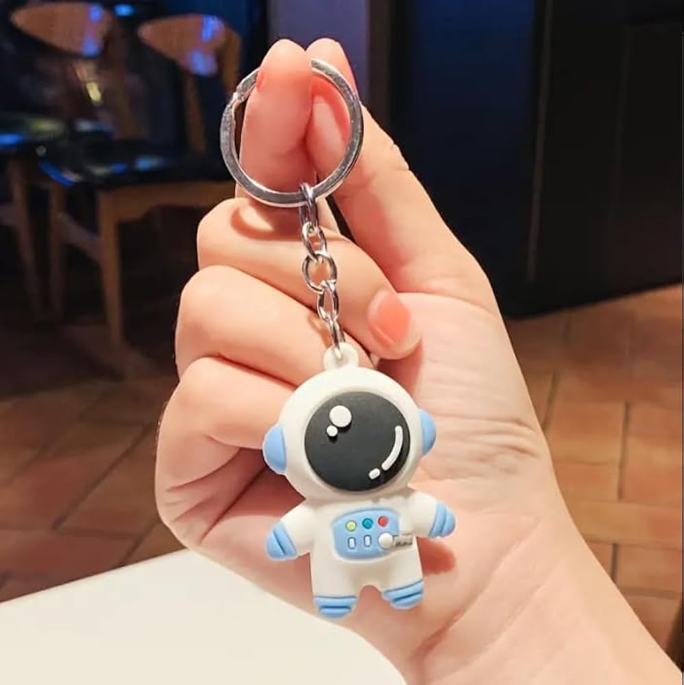 Amazon.co.jp: キーホルダー 宇宙人くん 宇宙飛行士キーホルダー