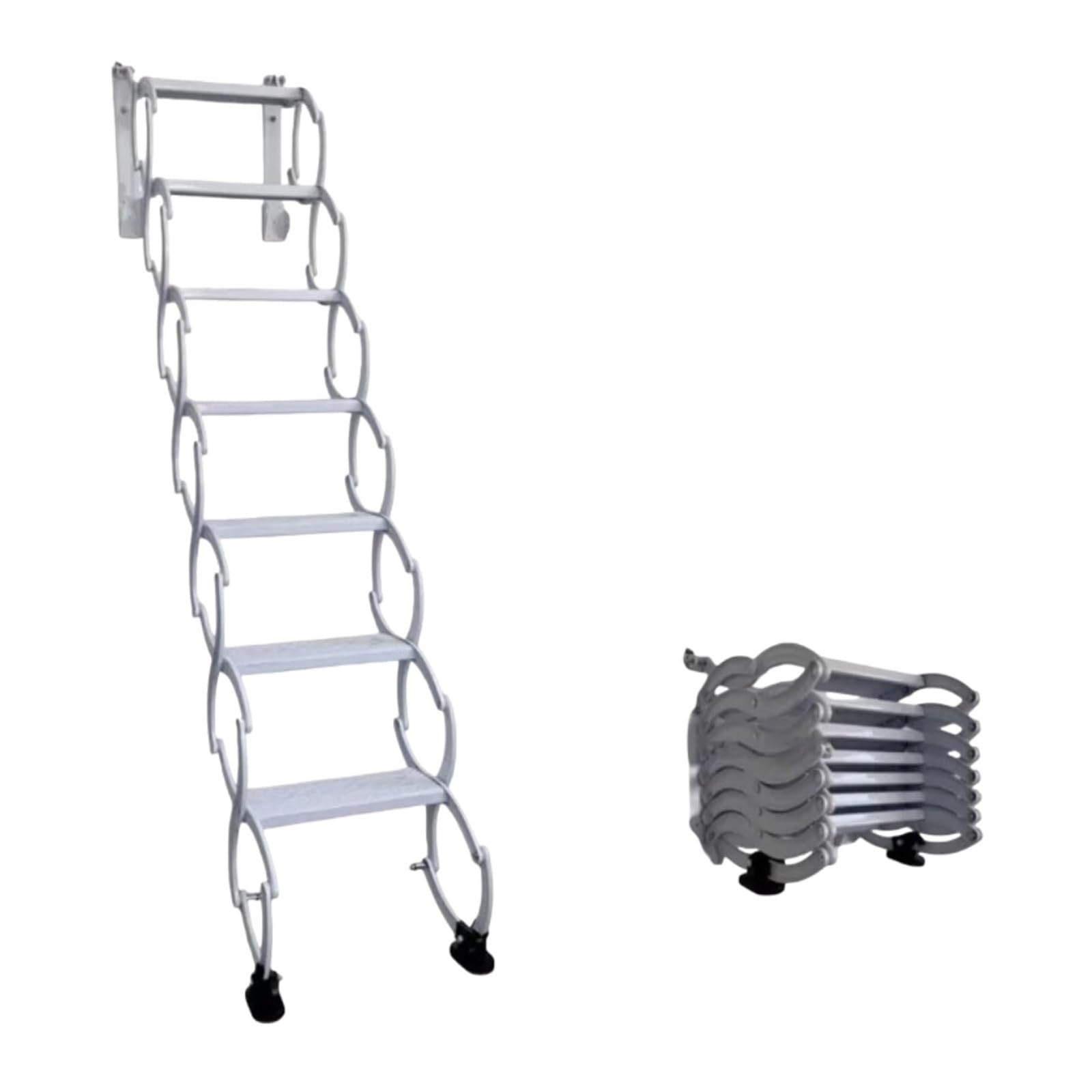 Escalier de grenier en acier pour simplifier l'accès aux combles et optimiser le rangement