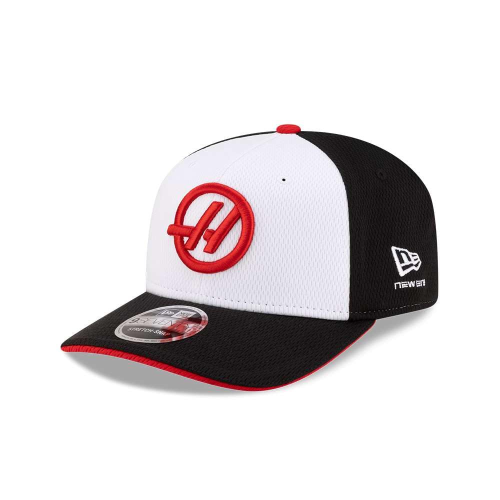New Era Haas F1 Team Offizielle Kollektion 2026 Team Baseball Cap Mütze Verstellbar Weiß Schwarz Rot