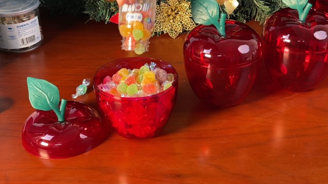 Amazon.com - Heffiso Plastic Apple Jars, Apple Shaped Cookie Jars