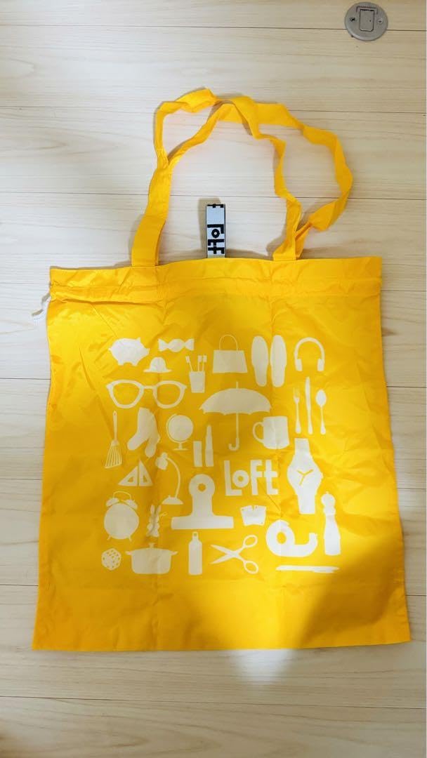 自分ツッコミくま ロフト限定エコバッグ Amazon.co.jp: 自分ツッコミくま どでかトートバッグ 横幅約65cm