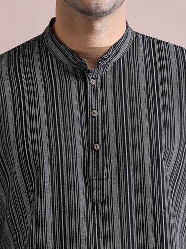 Image of Filori Lurex Checks Design Short Kurta | Pure Cotton | Half Sleeves | Mandarin Collar