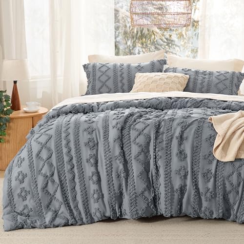 Bedsure Tufted Boho Comforter Set King Size - Grey Boho Bed Set, GentleSoft™ 3 Pieces Farmhouse Shabby Chic Embroidery Bedding, Gifts for Woman, Soft Jacquard King Comforter for All Seasons