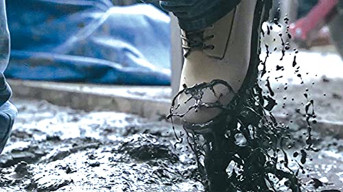 Image of Rust-Oleum 280886 NeverWet Water Repelling Superhydrophobic Waterproofing Anti-Wet Spray for Boot & Shoe (325 ml)