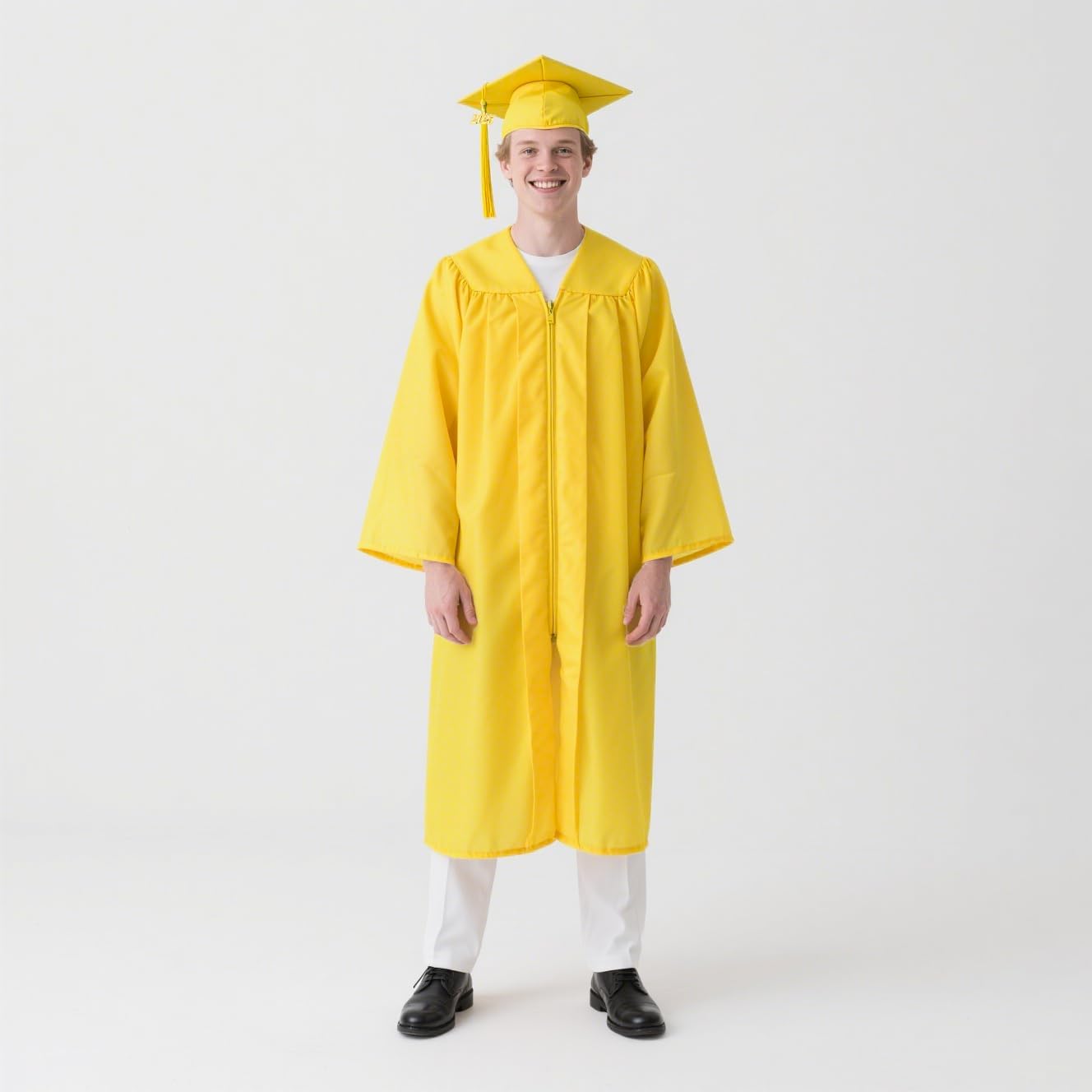 Unisex Matte Graduation Gown and Cap Set with Tassel for Middle High School Bachelor