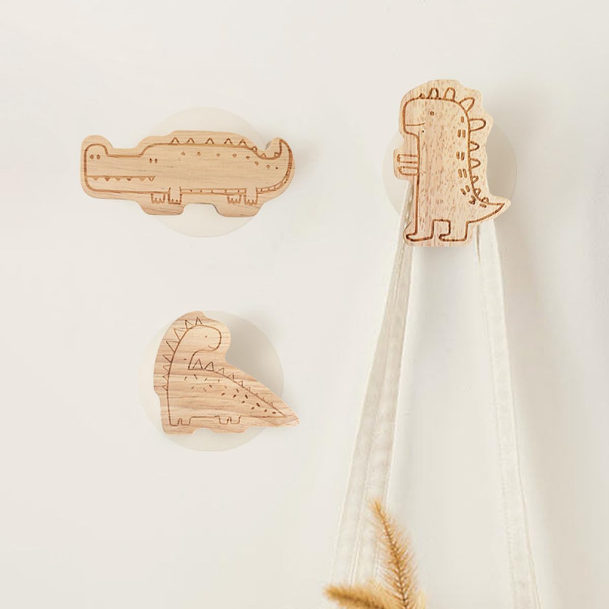 Ganchos Adhesivos para Pared de Madera Diseño de Dinosaurio, 4 Piezas, para Colgar Sombreros y Llaves en Habitación Infantil, Perchero sin Perforaciones, Decoración Adhesiva Hogar