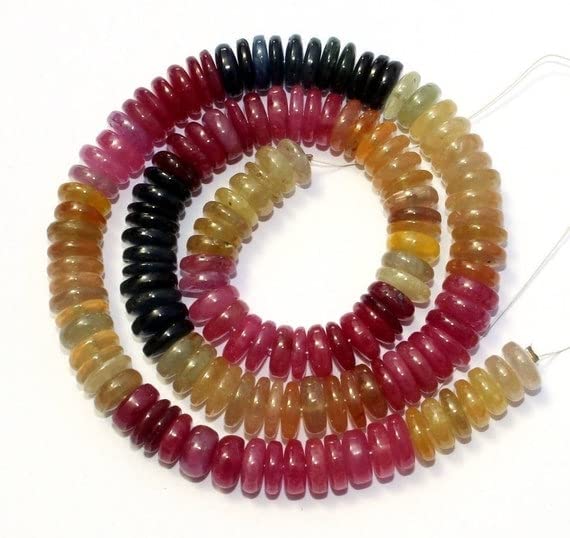 Perles de saphir naturel à offrir pour créer un bracelet personnalisé inoubliable.