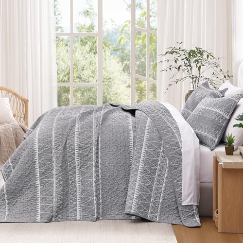 Image of Andency Oversized King Quilt Set Grey, 3 Pieces Boho Lightweight Soft Striped Bedspread for All Season (120 inchx98 inch), Gray Printed Bohemian Polyester Reversible Coverlet Comforter Sets