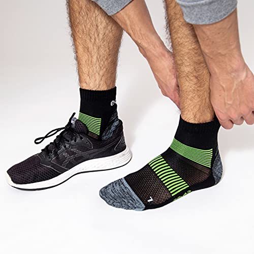 Foto von Eono Essentials Sport-Laufsocken für Herren und Damen, Schwarz, Größe 43-46, 3er-Pack