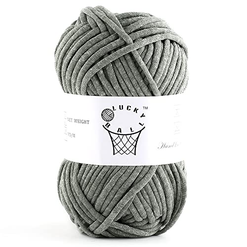 Image of 100g Yarn for Crocheting and Knitting,66yds /60m Cotton Yarn for Beginners,Cotton-Nylon Acrylic Blend Yarn for Beginners Crochet Kit Making(Dark Green)