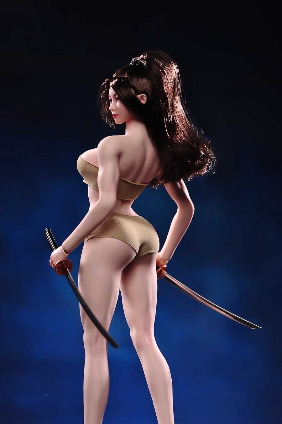 Fremego 1/6 Scale Female Body,12inch Super Flexible Seamless Female Muscler Figure Doll Makeup Version with Detachable Feet Bodybuilding Body Shape Miniature Action Figure (Pale Skin)
