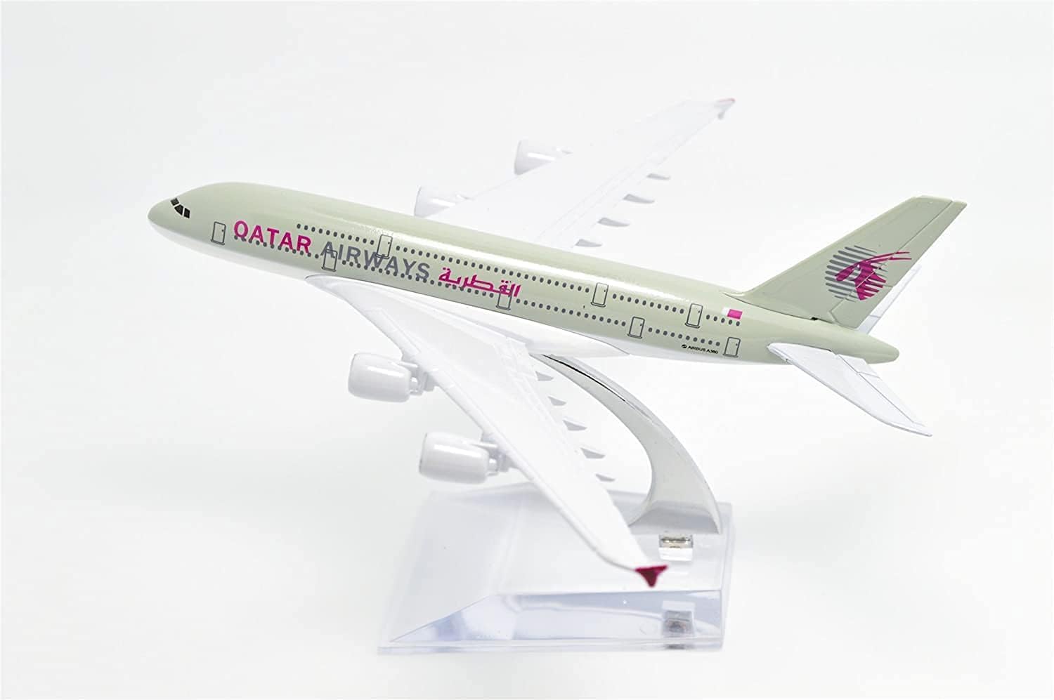 SCHUBERT Adult Only For Display Diecast Aeroplane Scale Model Size -16 Cm (Qatar Airways), Multicolor 2