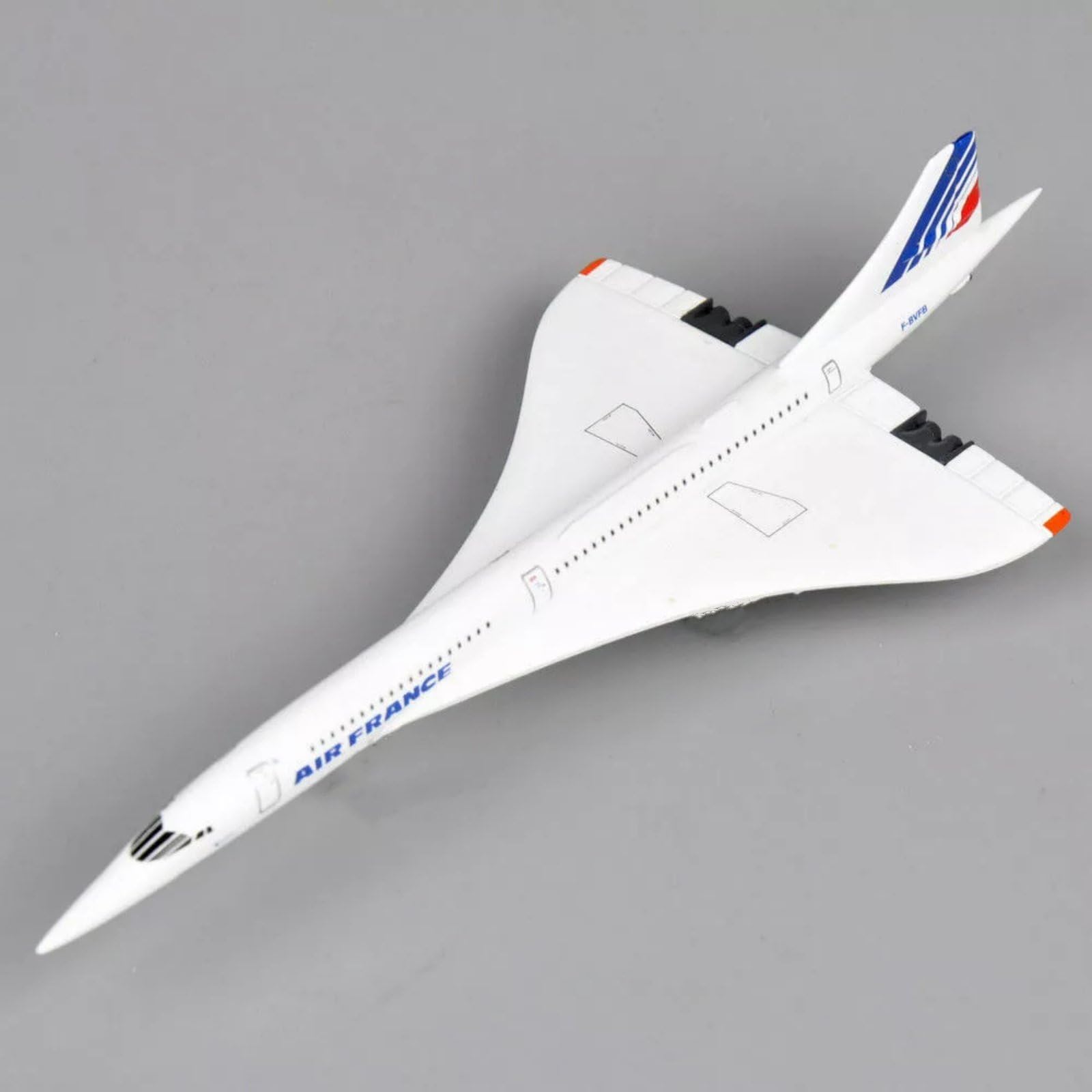 Amazon.co.jp: 1:400エールフランスコンコルド飛行機モデル合金ダイ