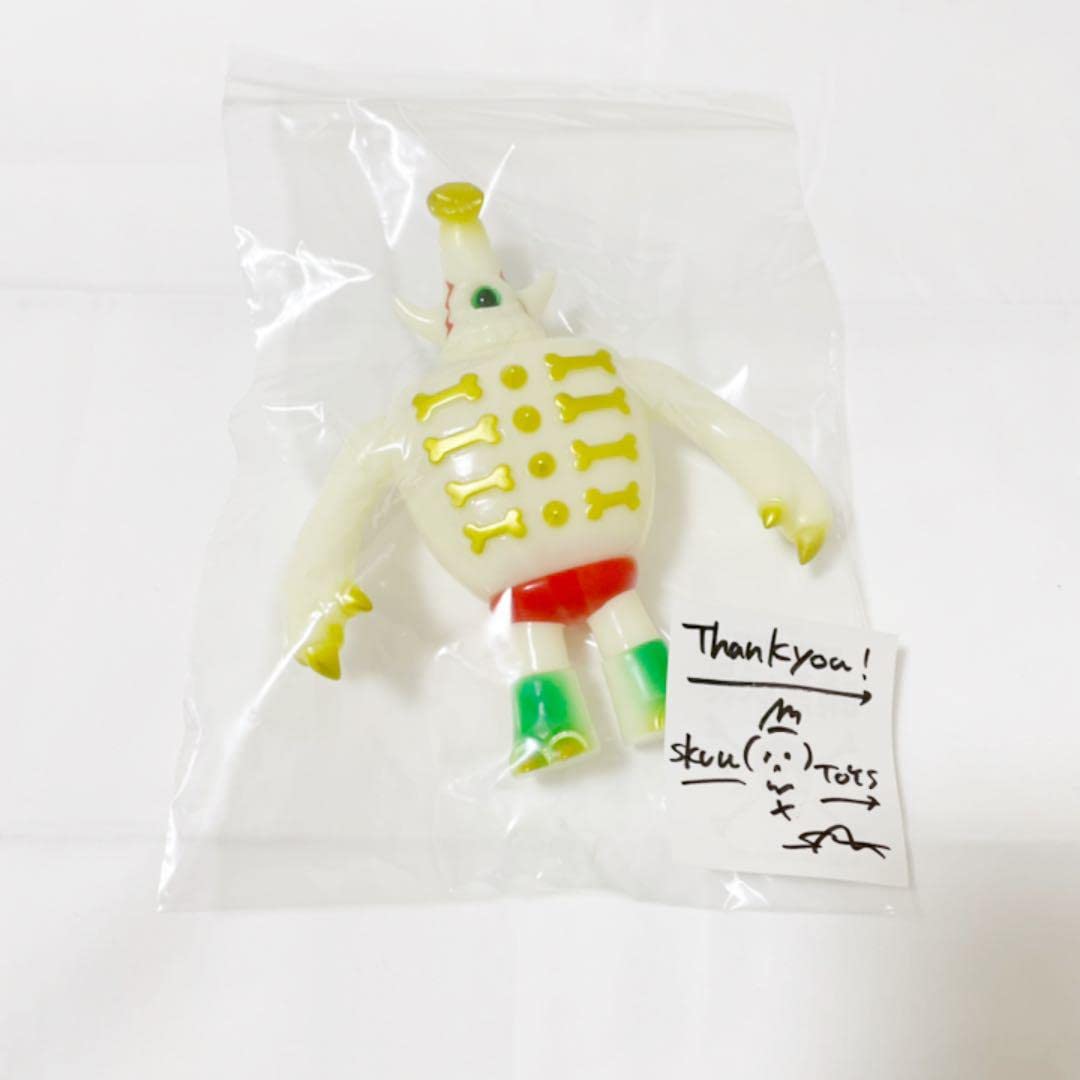 SKULL TOYS ドックンロール２号　畜光 SKULL TOYS ドックンロール2号 畜光