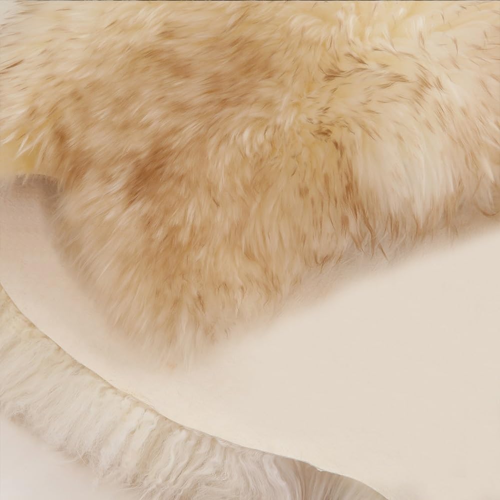 Tapis en peau de mouton véritable naturelle – Jeté moelleux pour chaises inclinables et canapé – Housse de siège en peau de mouton authentique à pointe marron – Décoration luxueuse en fourrure douce